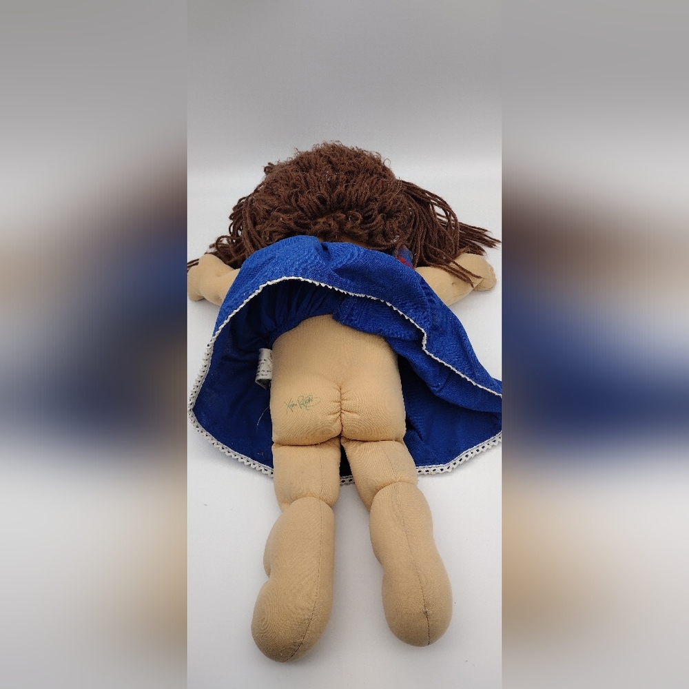 Vintage Cabbage Patch Doll by Coleco Industries Inc - Picture 4 of 7